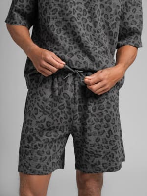 Waffle Lounge 7" Short: Evan is 6'4" wearing a size XL