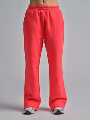 Signature Straight Leg Sweatpants: Sara is 5'6" and wears a size S