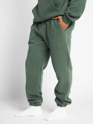 Standard Sweatpants: Josh is 5′10″ wearing a size M