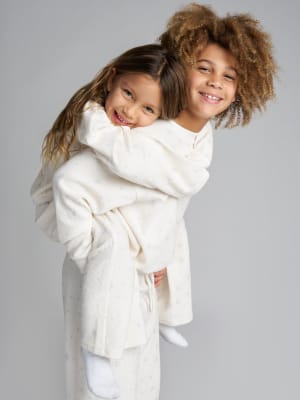 Snow Sprinkle / Logan