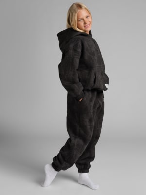 Midnight Forest / Arina